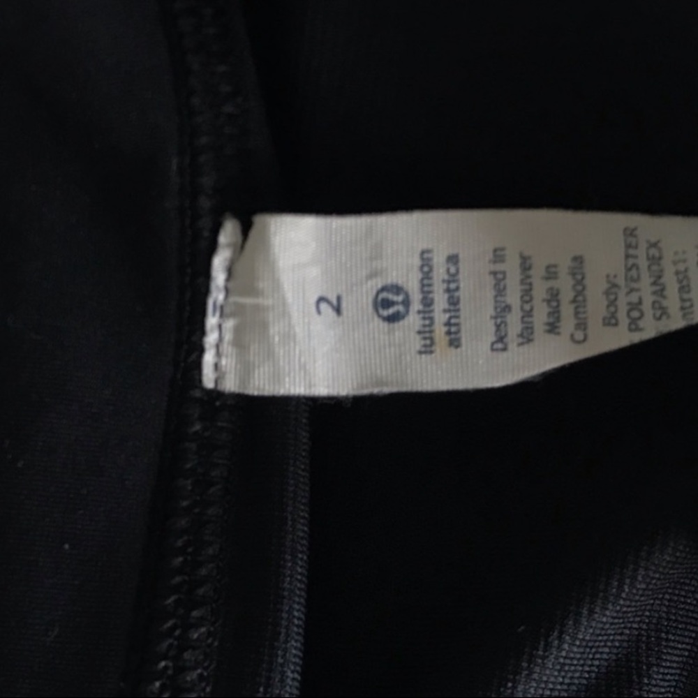 Lululemon black speed short size 2 - Picture 3 of 5